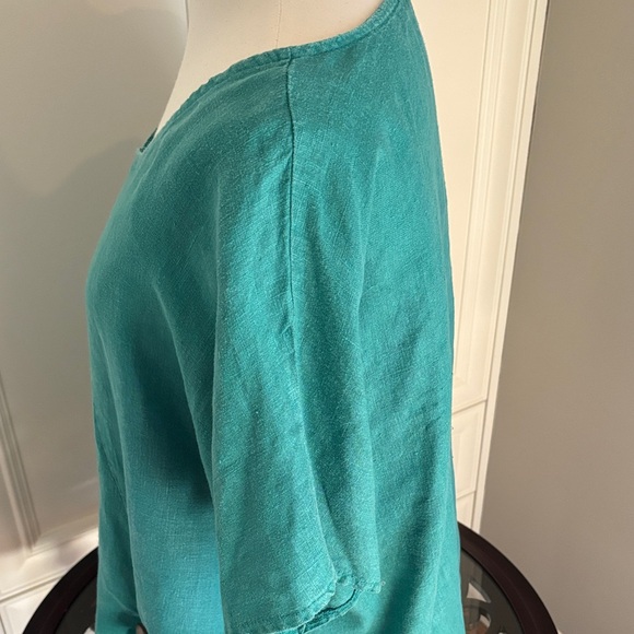 Italian Teal Green Linen-Blend Short Sleeve Top with Side Ring Tie - Picture 4 of 9